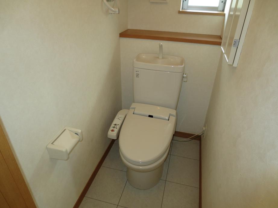 1Fトイレです