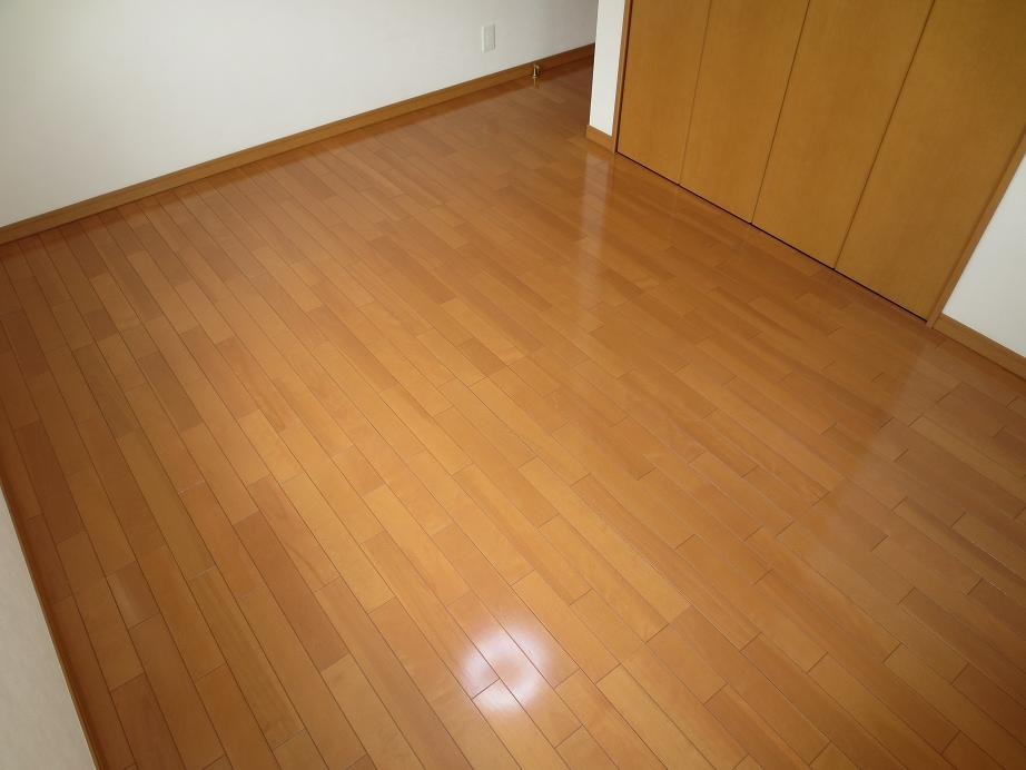 2F洋室6.5帖です