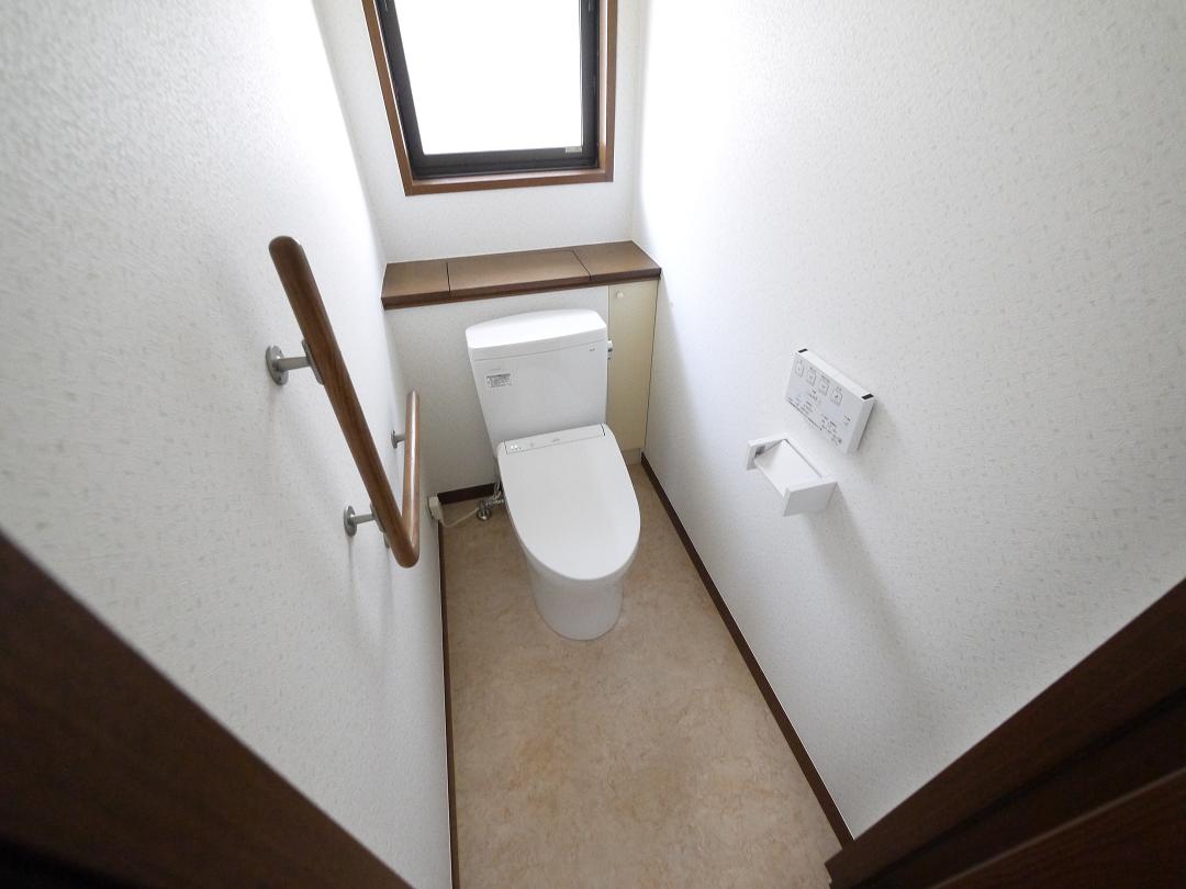 1Fトイレです