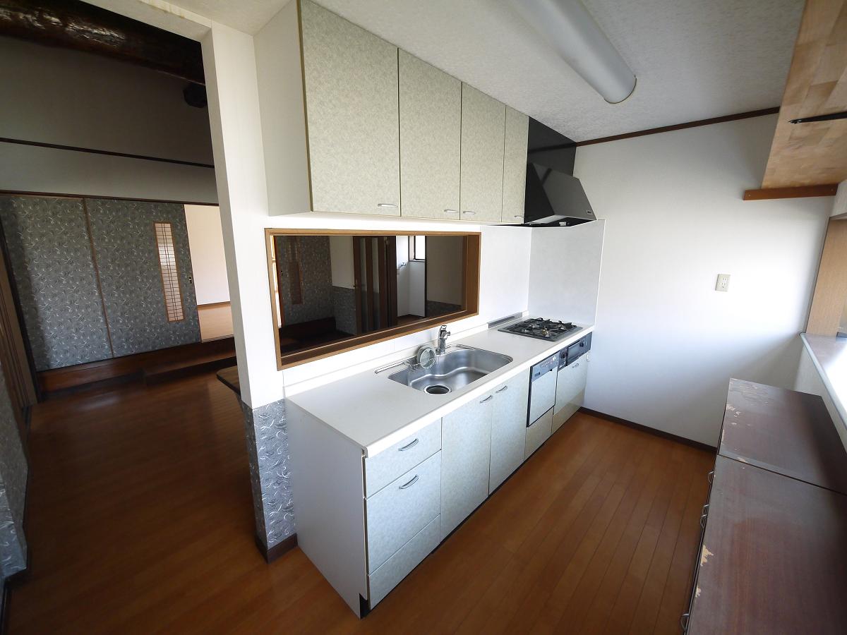 対面キッチンがご家族の温かい時間を演出します