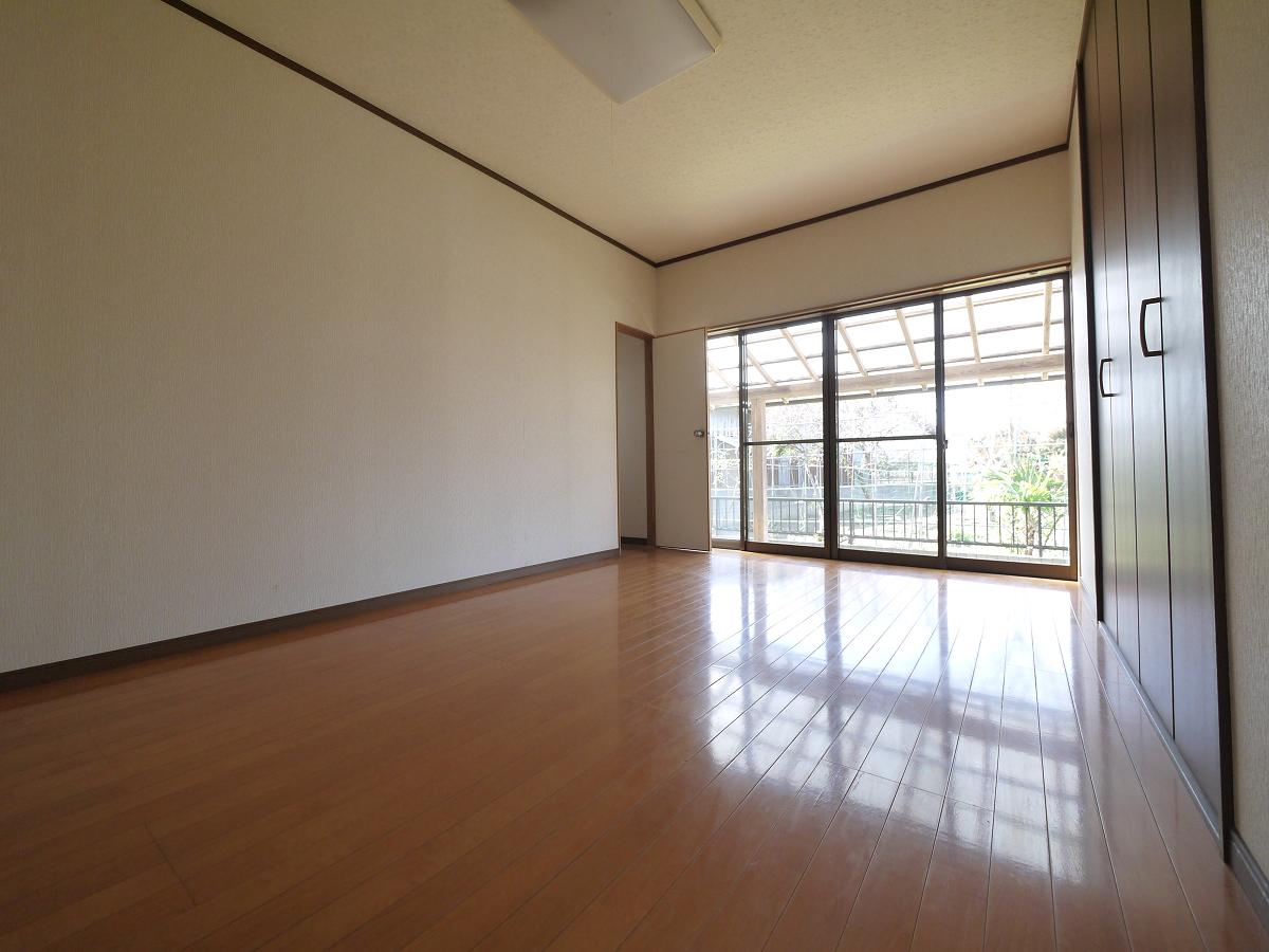 洋室7.2帖です