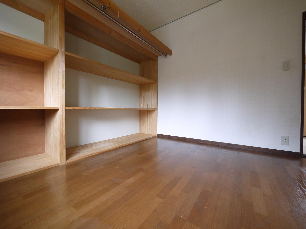 2F洋室6帖です