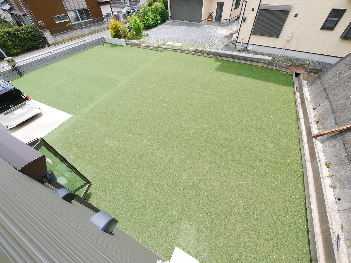 庭です