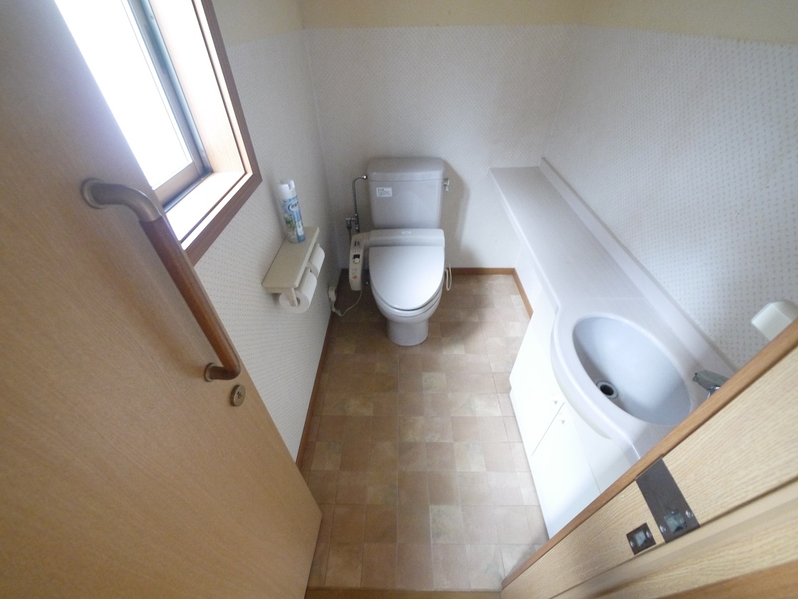 トイレはスッキリ快適ウォシュレット