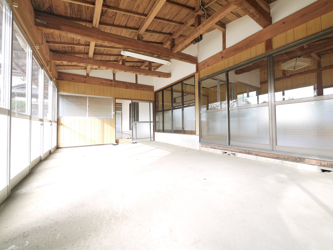 付属建物です