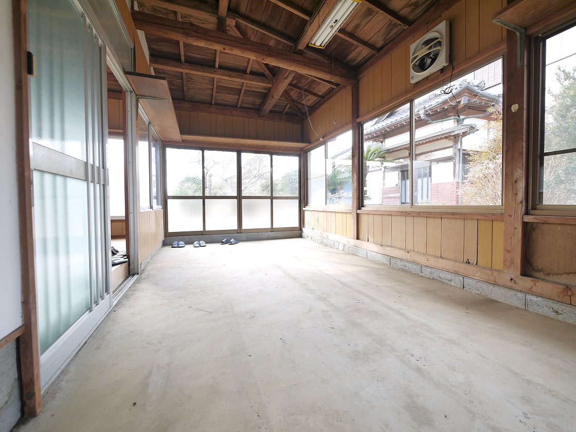 付属建物です