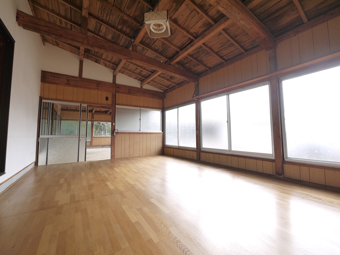 付属建物です