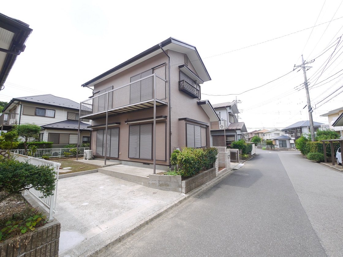 やさしさに包まれ、家族の時間を優雅に彩る住まい