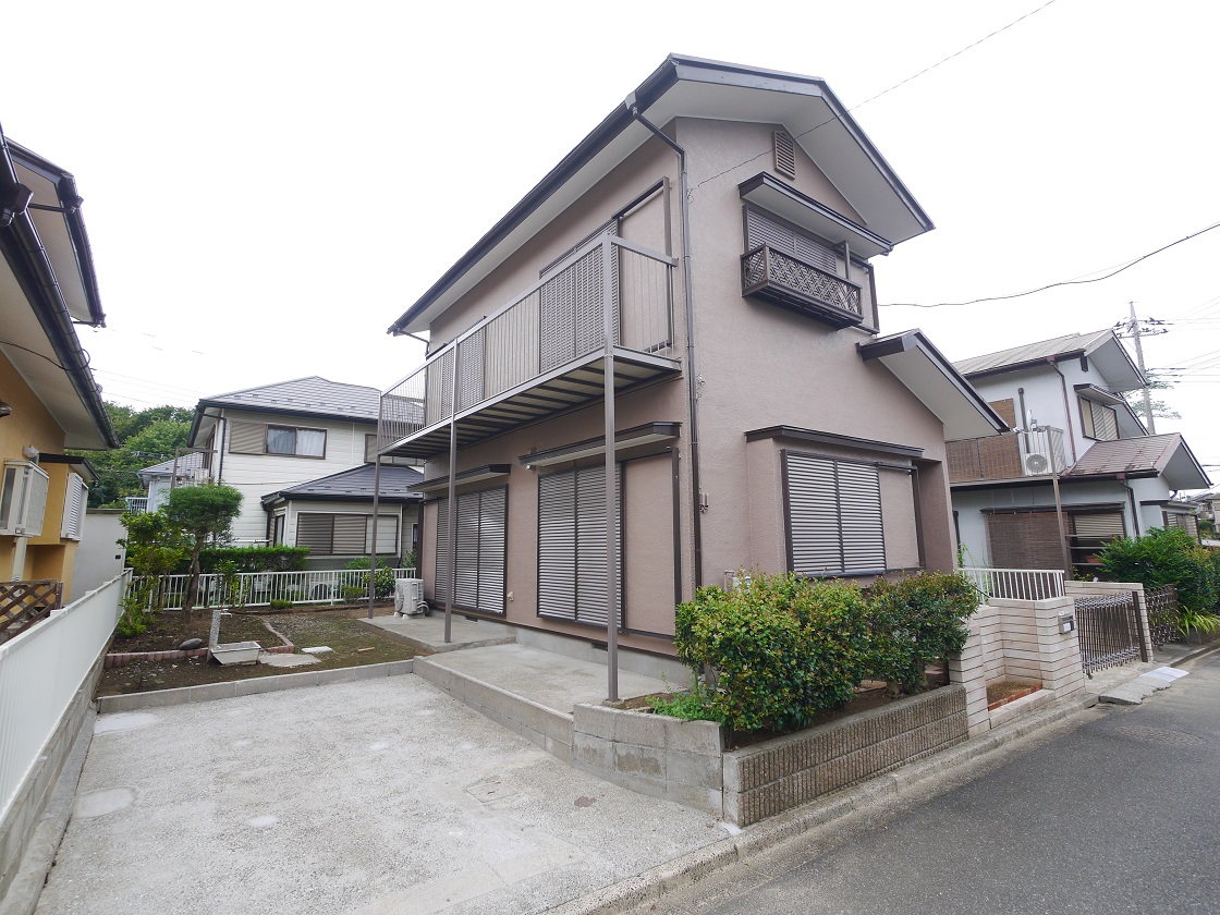 落ち着いた住宅地内で快適な生活を実現してみませんか