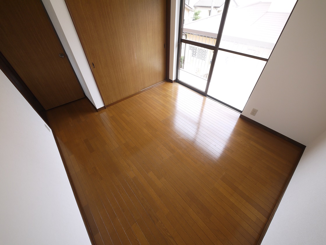 2F洋室5.3帖です