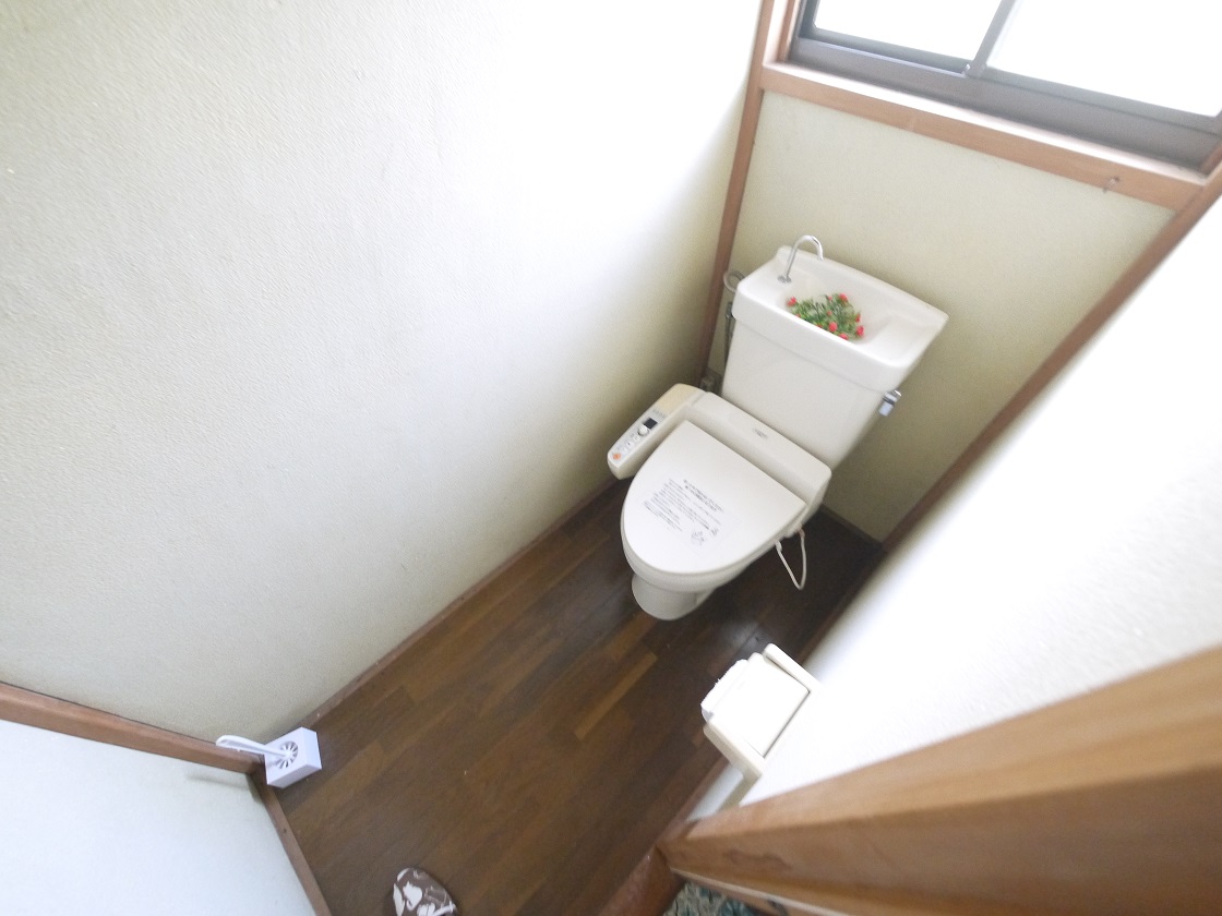 トイレはスッキリ快適ウォシュレット