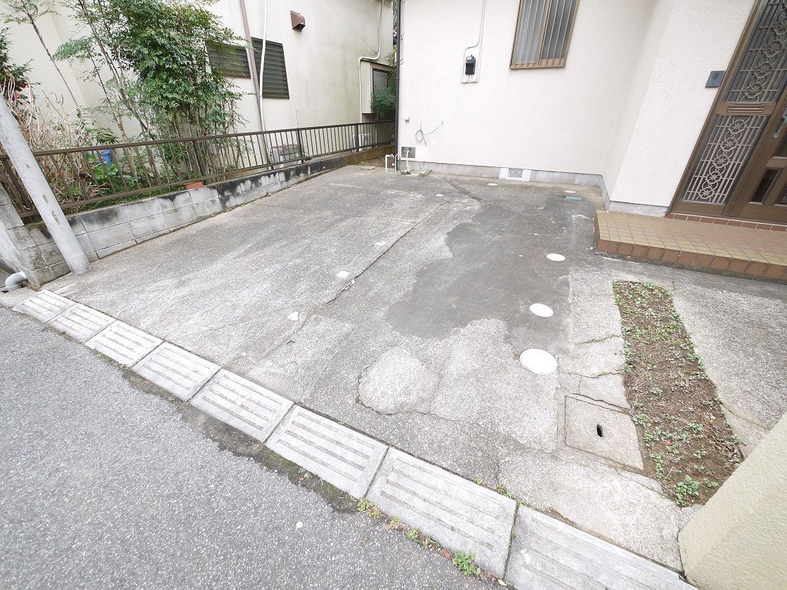 並列2台駐車可能なゆとりのカースペース