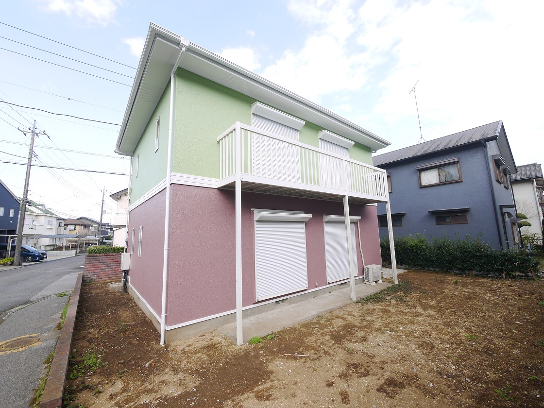 太陽が射し込む明るいマイホーム