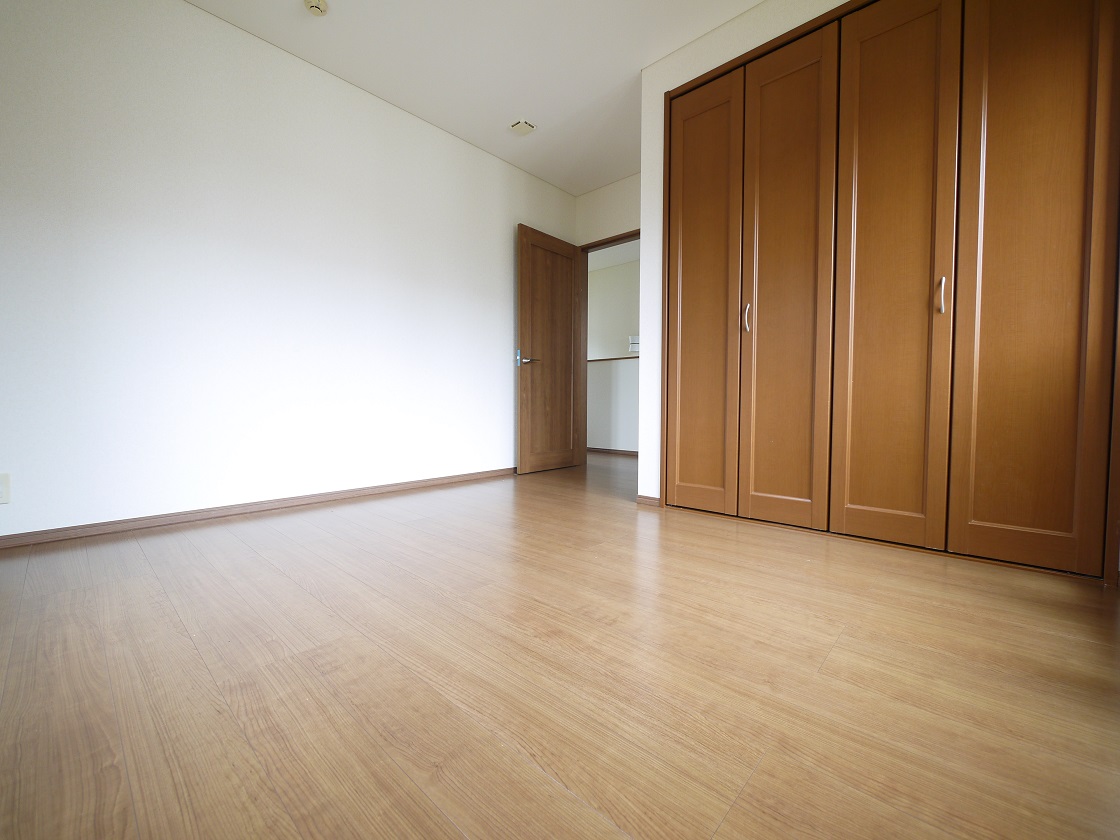 2F洋室7.6帖です