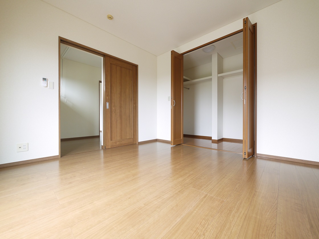 2F洋室8.4帖です