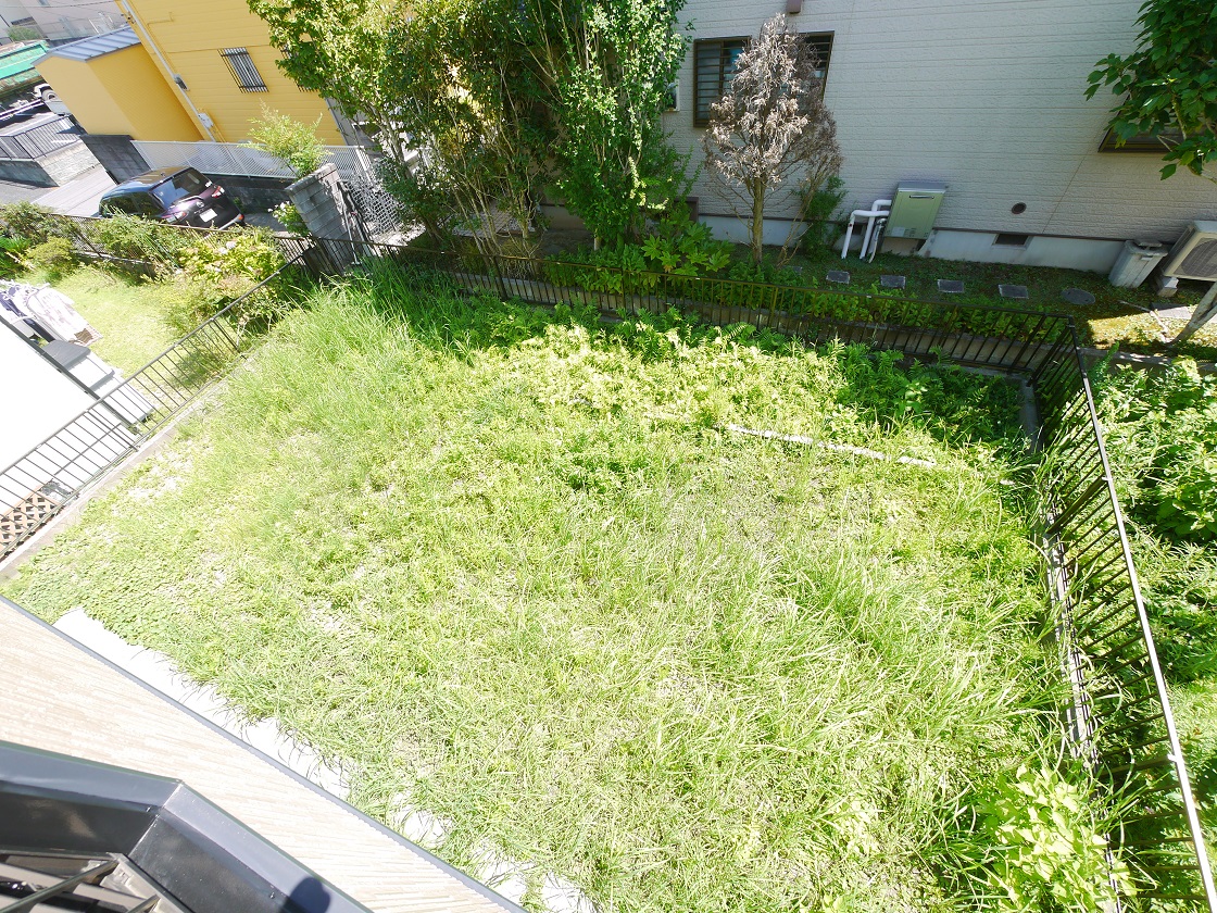 ゆとりの敷地で休日には家庭菜園、バーベキューも可能です