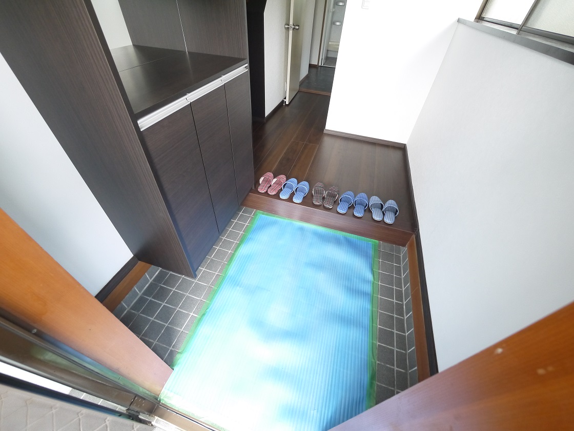 散らかりがちな玄関もスッキリの玄関収納付です