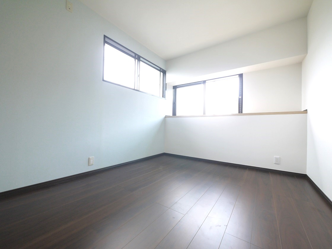 2F洋室6.5帖です