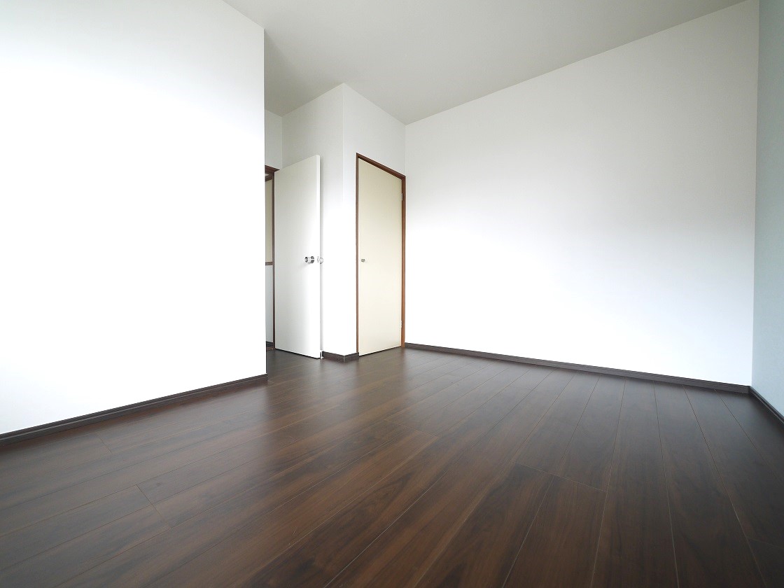 2F洋室6.5帖です