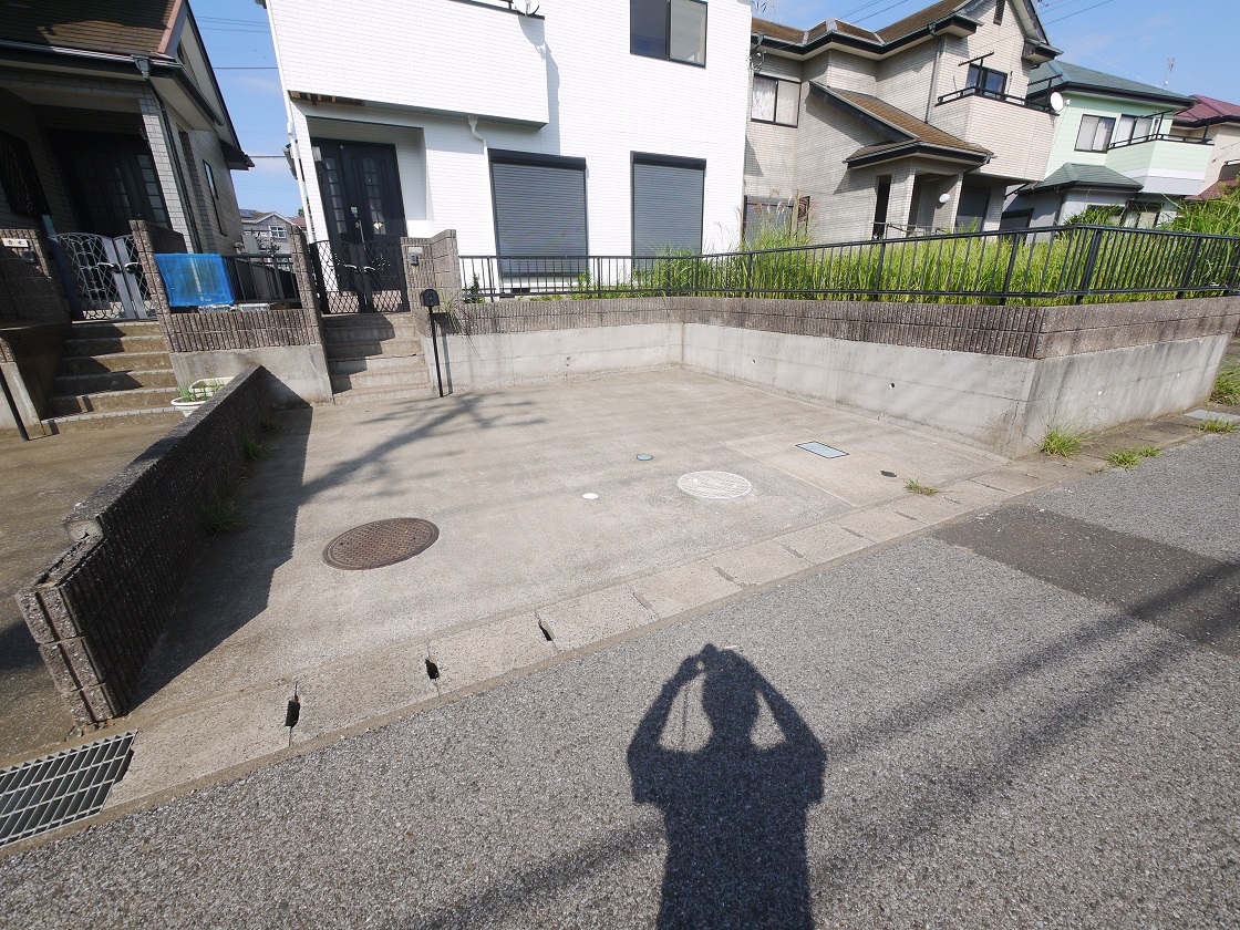 並列2台駐車可能なゆとりのカースペース