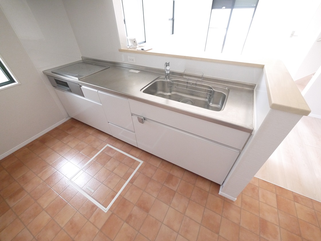 お料理好きのママにはうれしいゆったりとしたキッチン