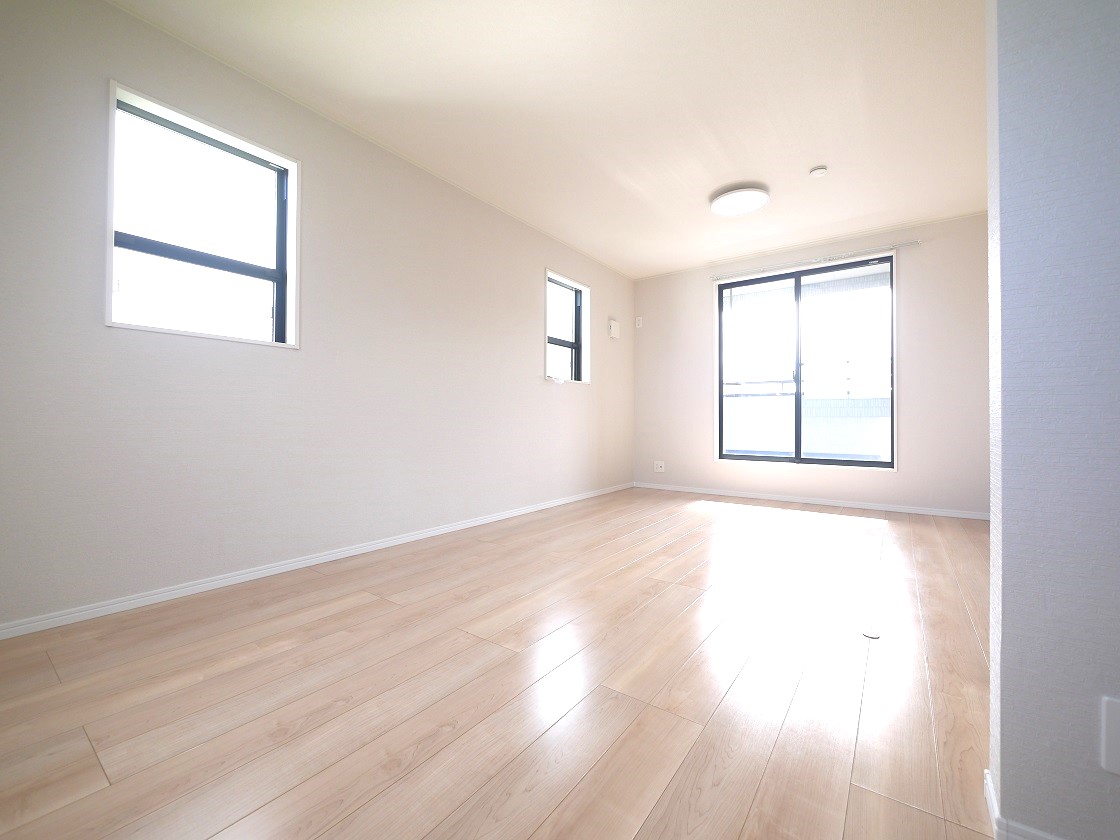 2F洋室11帖です(2部屋に分割可能)