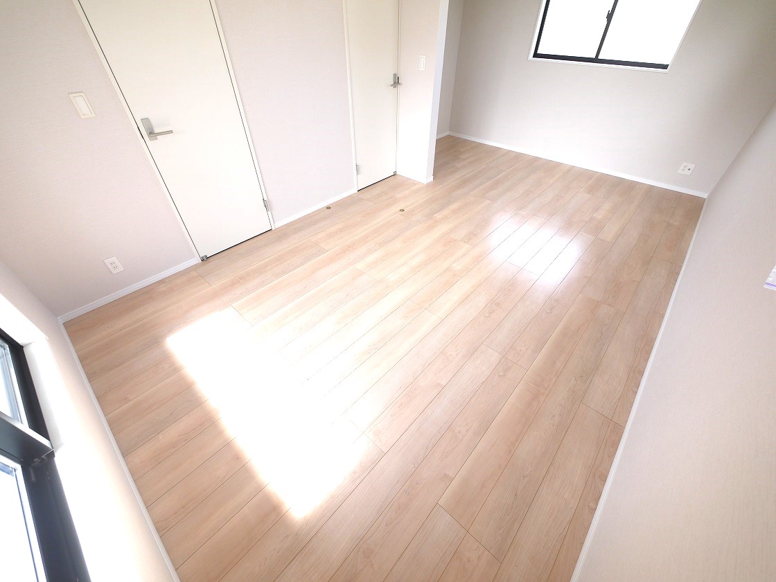 2F洋室11帖です(2部屋に分割可能)