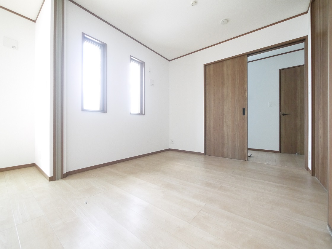 1F洋室4.13帖です