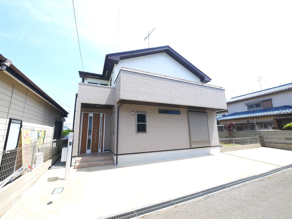 心休まる寛ぎのひと時がゆったりと流れてゆく住まい