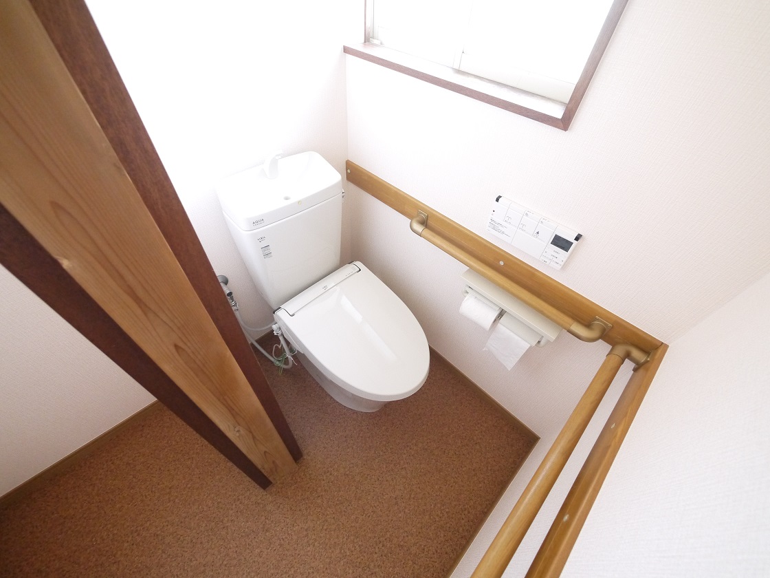 トイレはスッキリ快適ウォシュレット