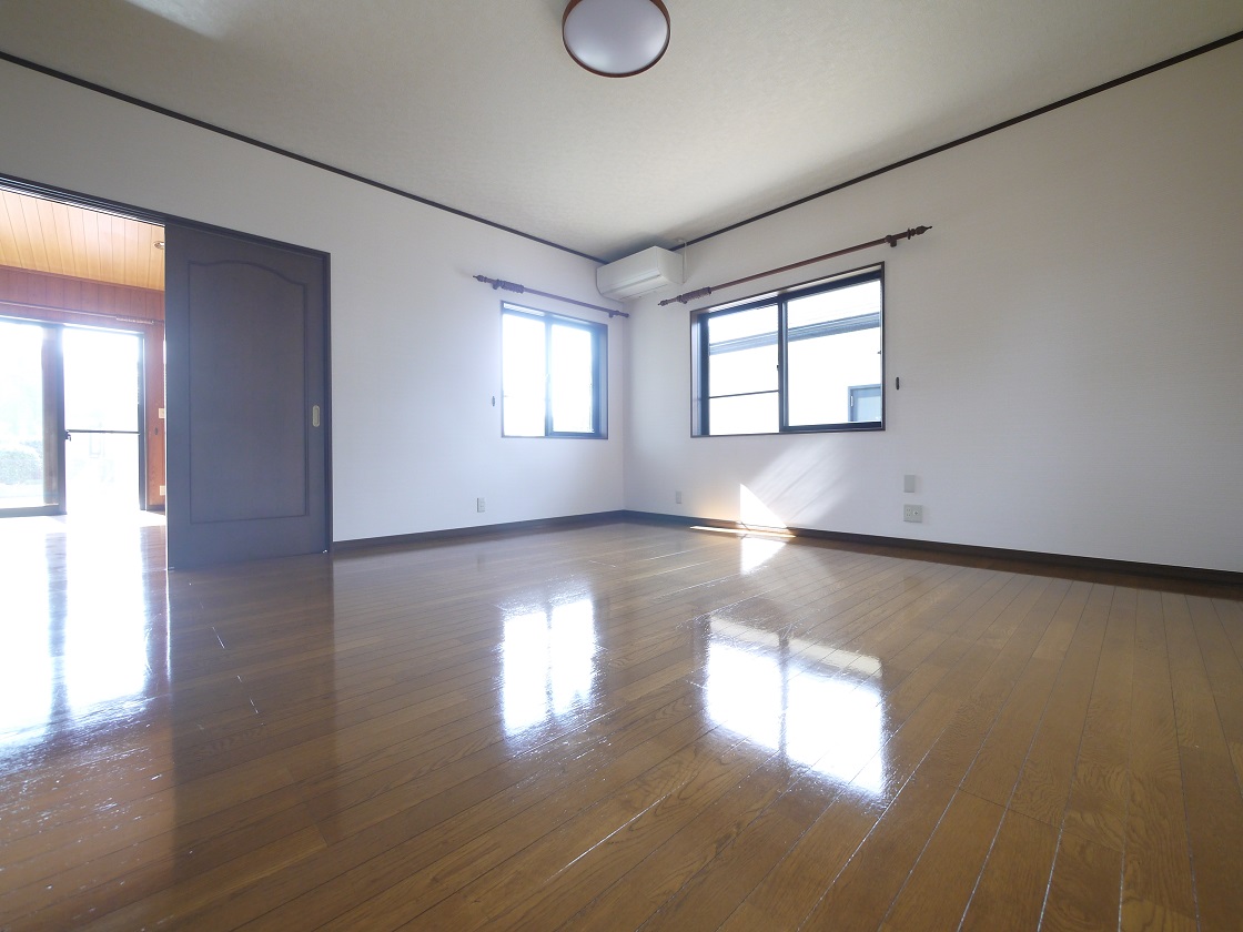 洋室12.5帖です