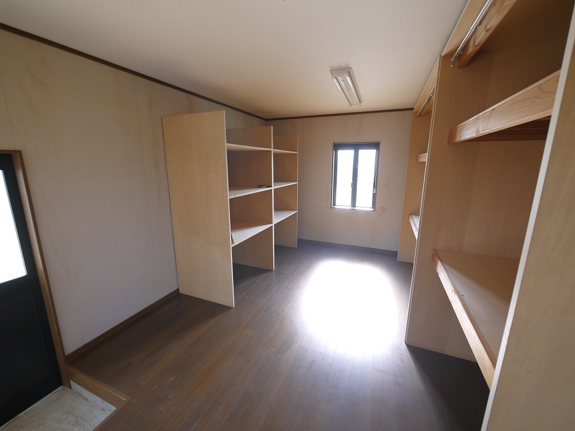 付属建物です