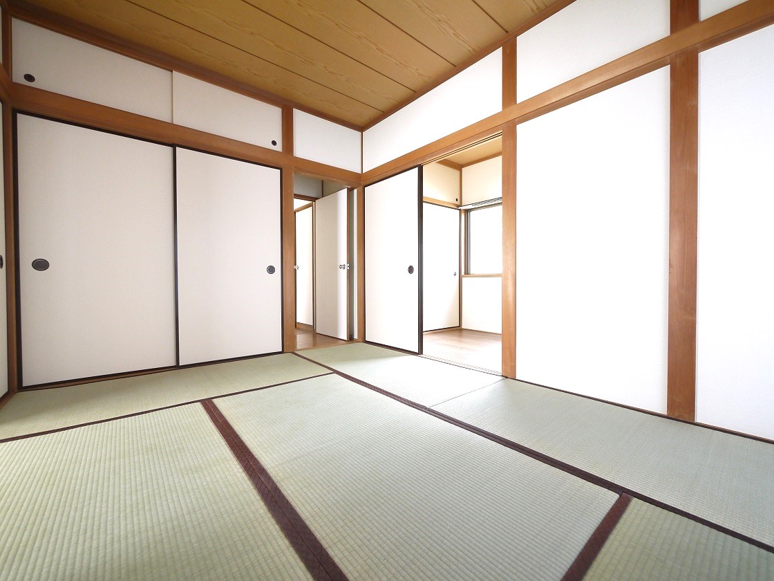 和室6帖です