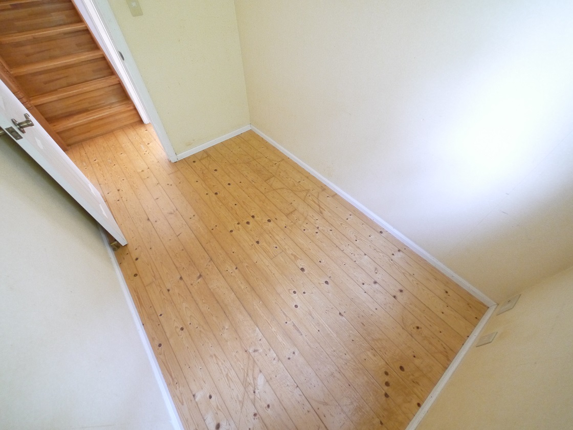 広々した空間は日常のものから趣味の道具まで様々なものを収納してくれます。