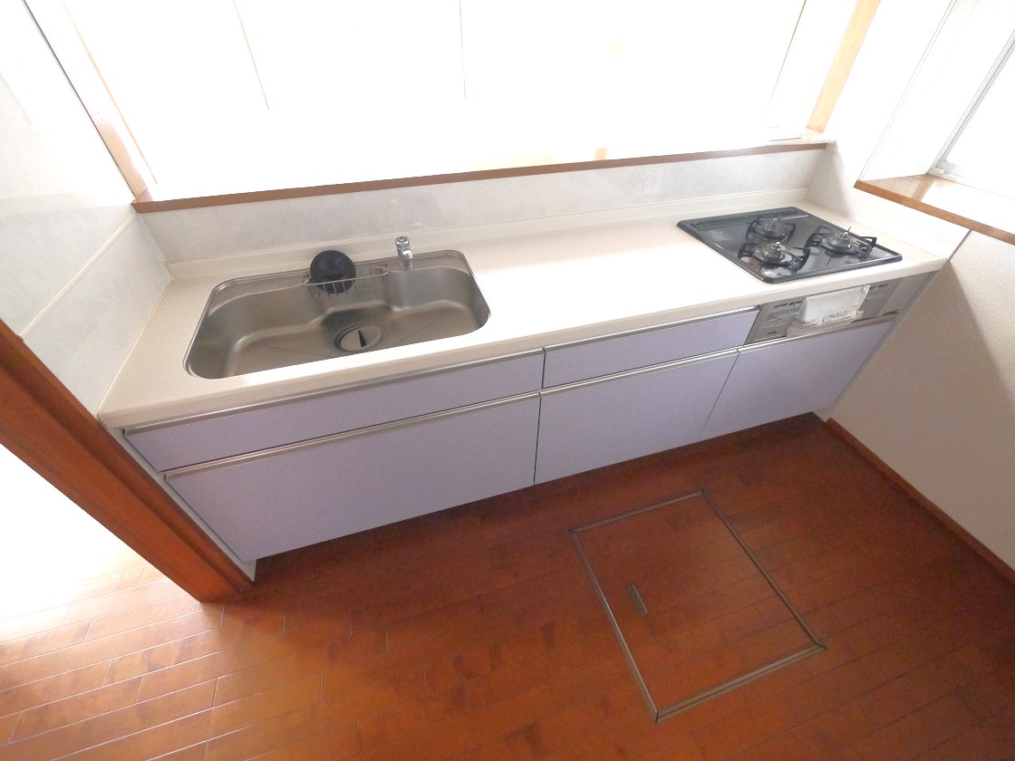 お料理好きのママにはうれしいゆったりとしたキッチン