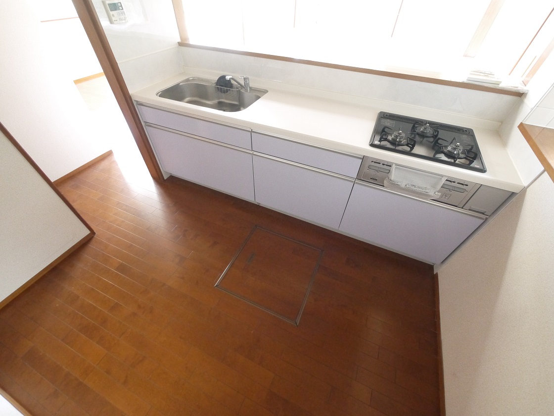 ゆったりとしたキッチンスペースです