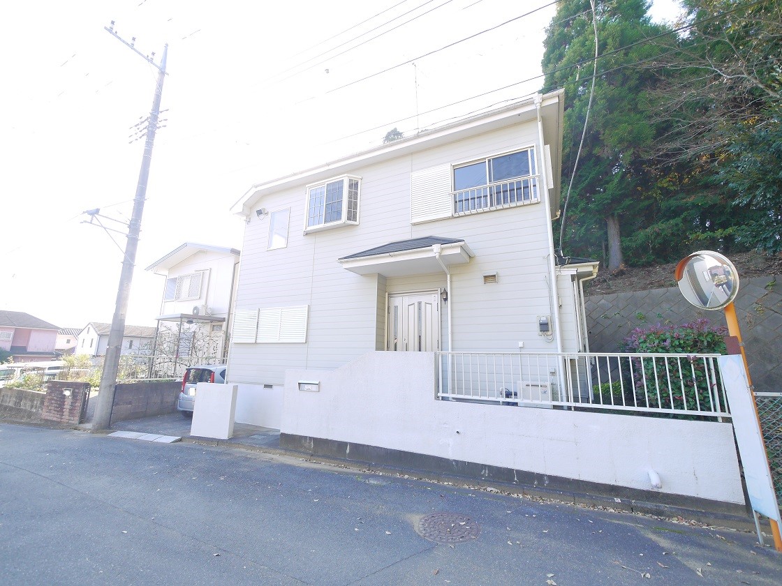 豊かな緑に囲まれた閑静な住宅地