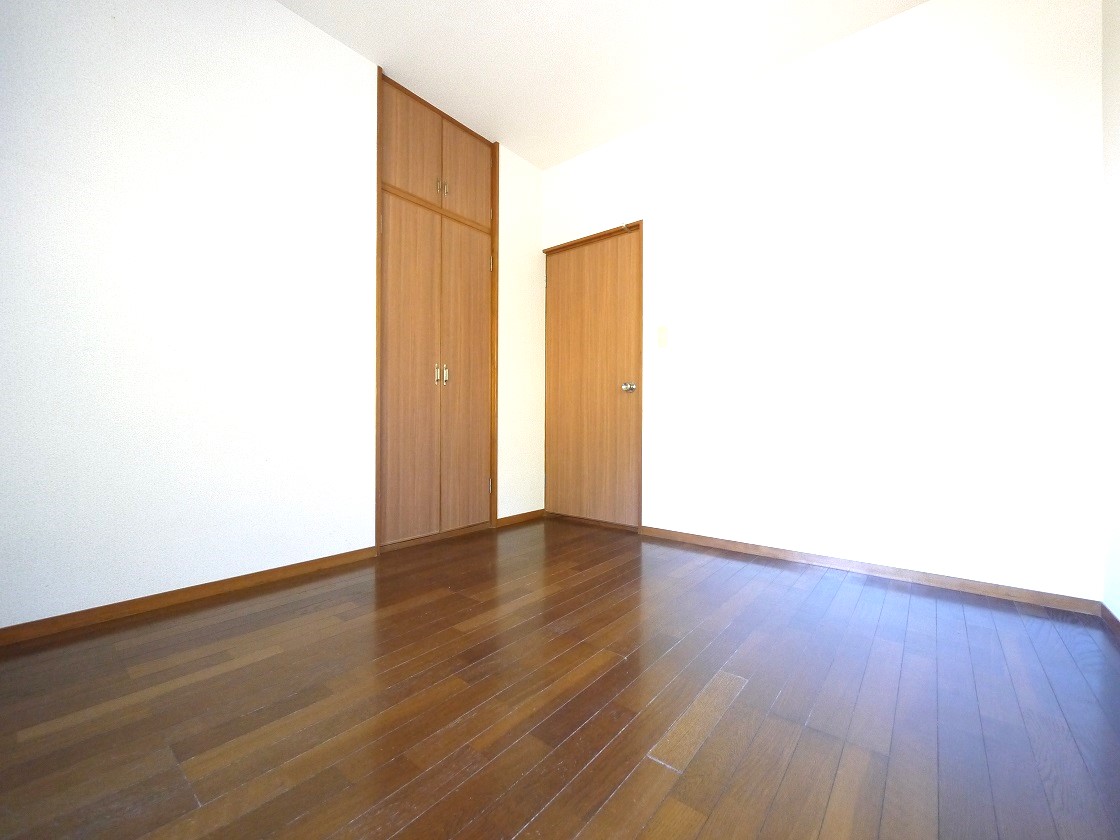 2F洋室6.2帖です