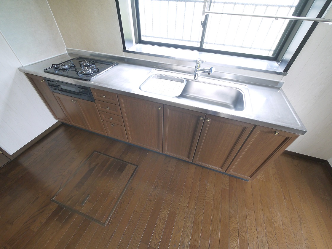 お料理好きのママにはうれしいゆったりとしたキッチン