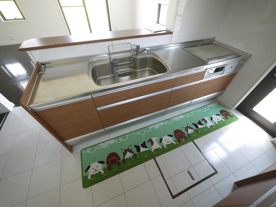 お料理好きのママにはうれしいゆったりとしたキッチン