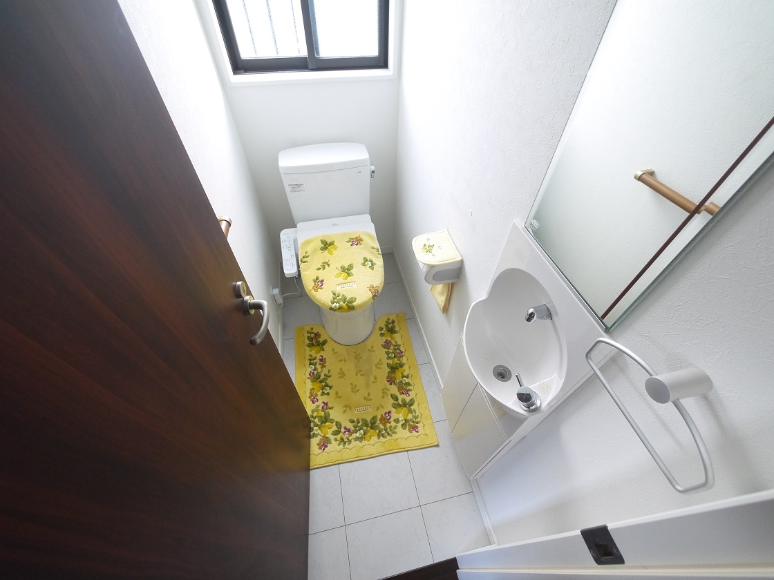 トイレはスッキリ快適ウォシュレット