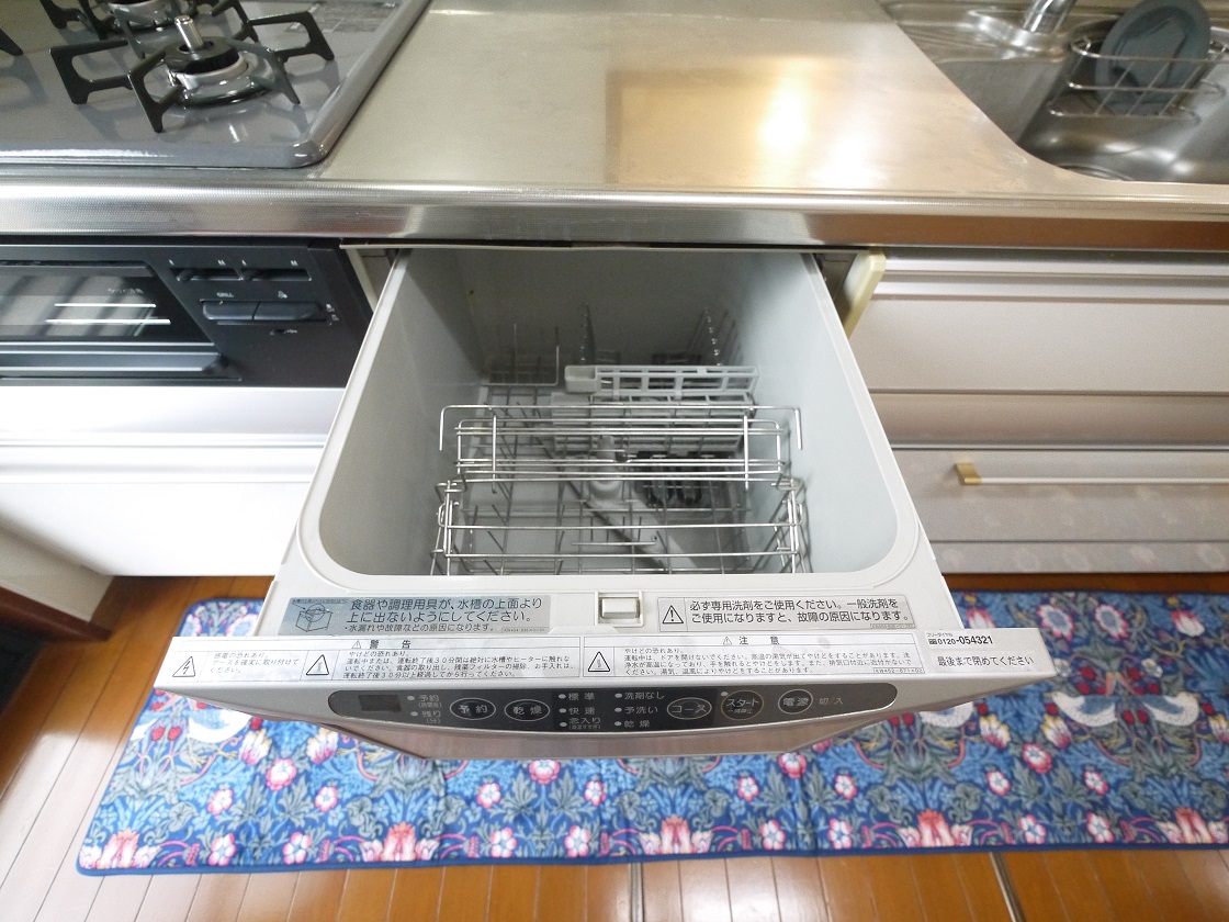 食器洗乾燥機付で忙しいママをサポートします