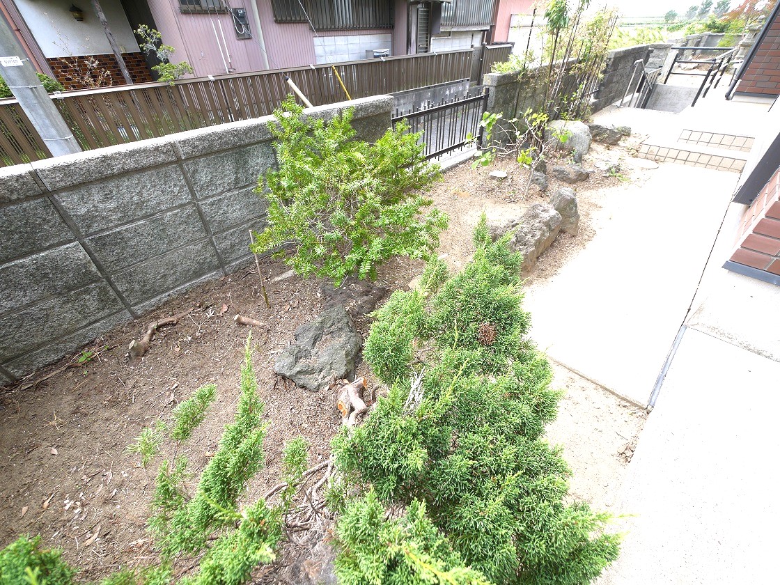 玄関横のスペースです