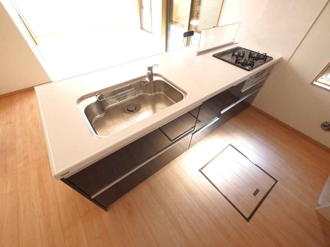 お料理好きのママにはうれしいゆったりとしたキッチンです