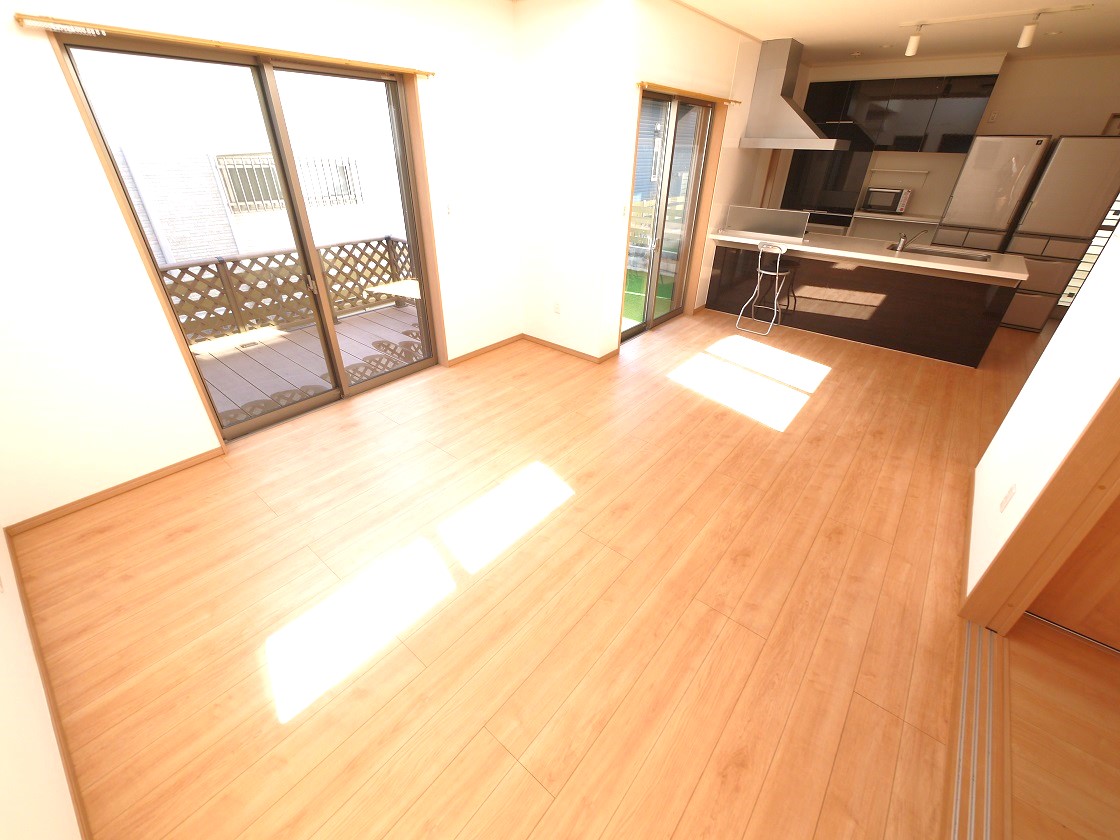 家族団らんの時間も増えそうなくつろぎのLDKです