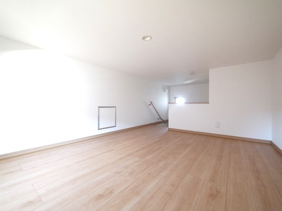 季節ものもここに収納できます