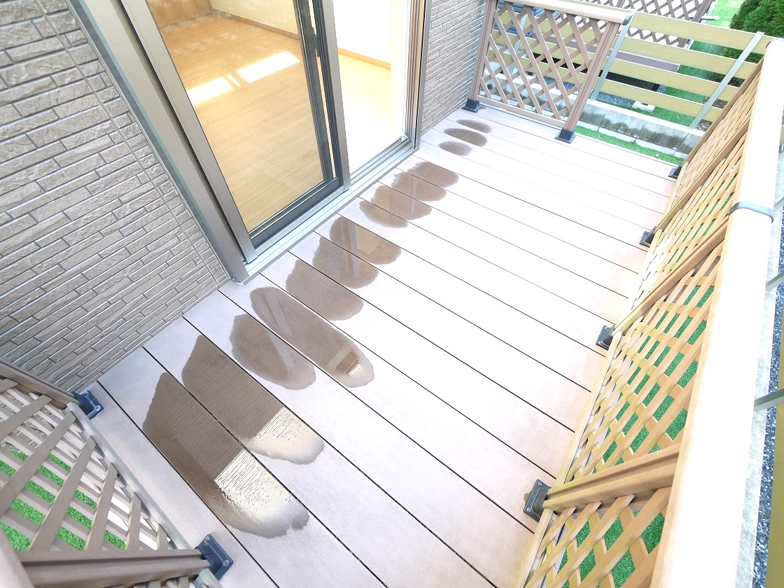 ウッドデッキです