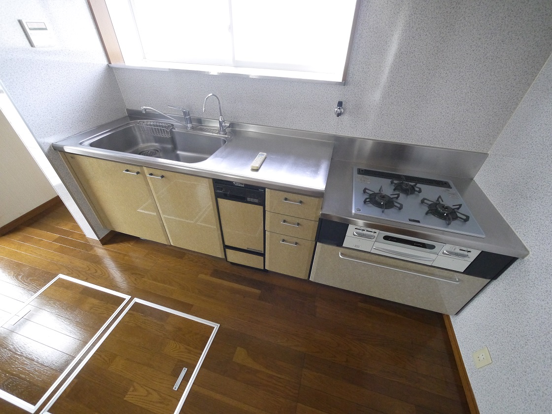 お料理好きのママにはうれしいゆったりとしたキッチンです