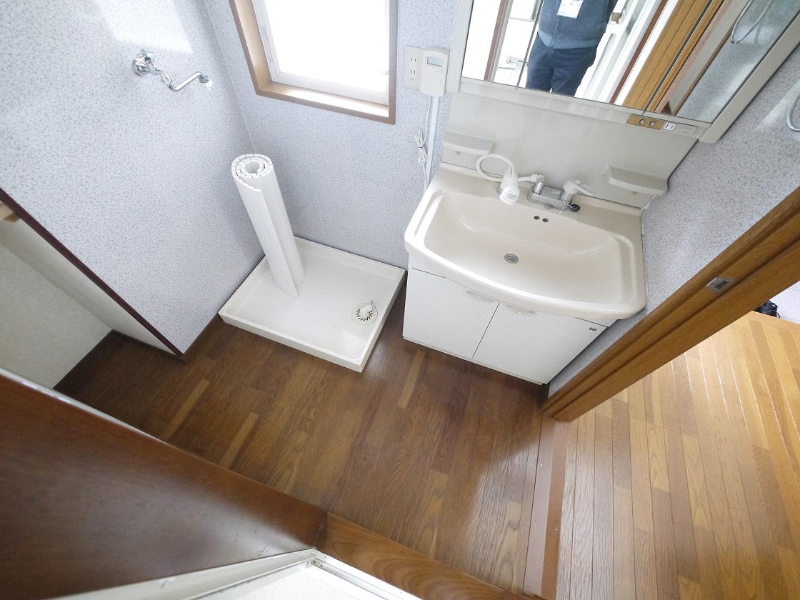 上質な洗面空間がゆとりの時間を演出します