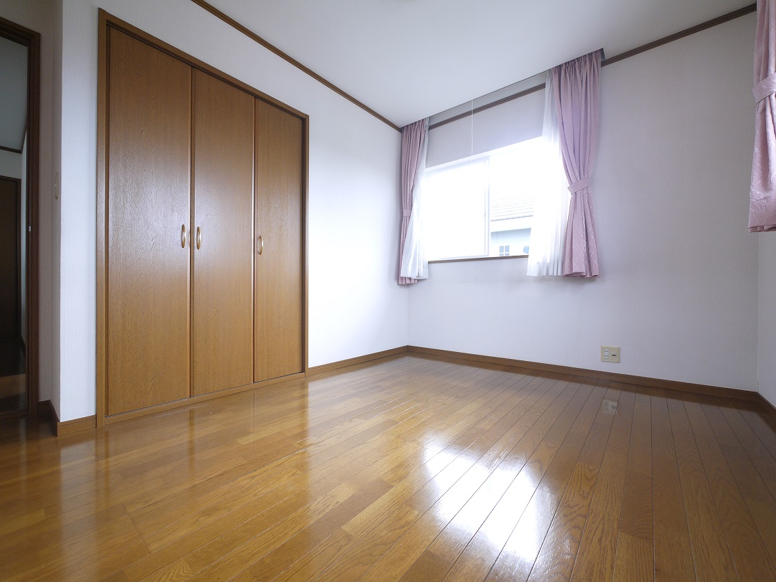 2F洋室6.2帖です